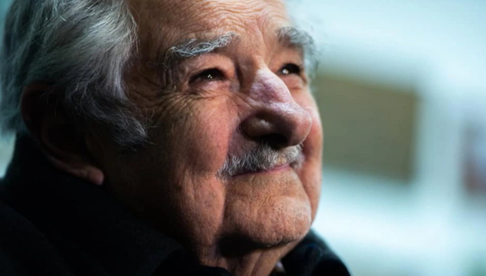 Farewell, Pepe Mujica: A Tribute to a Man Who Lived as He Believed Mujica anunció que el cáncer se había expandido y decidió no someterse a más tratamientos, expresando: "Ya terminó mi ciclo. Sinceramente, me estoy muriendo"